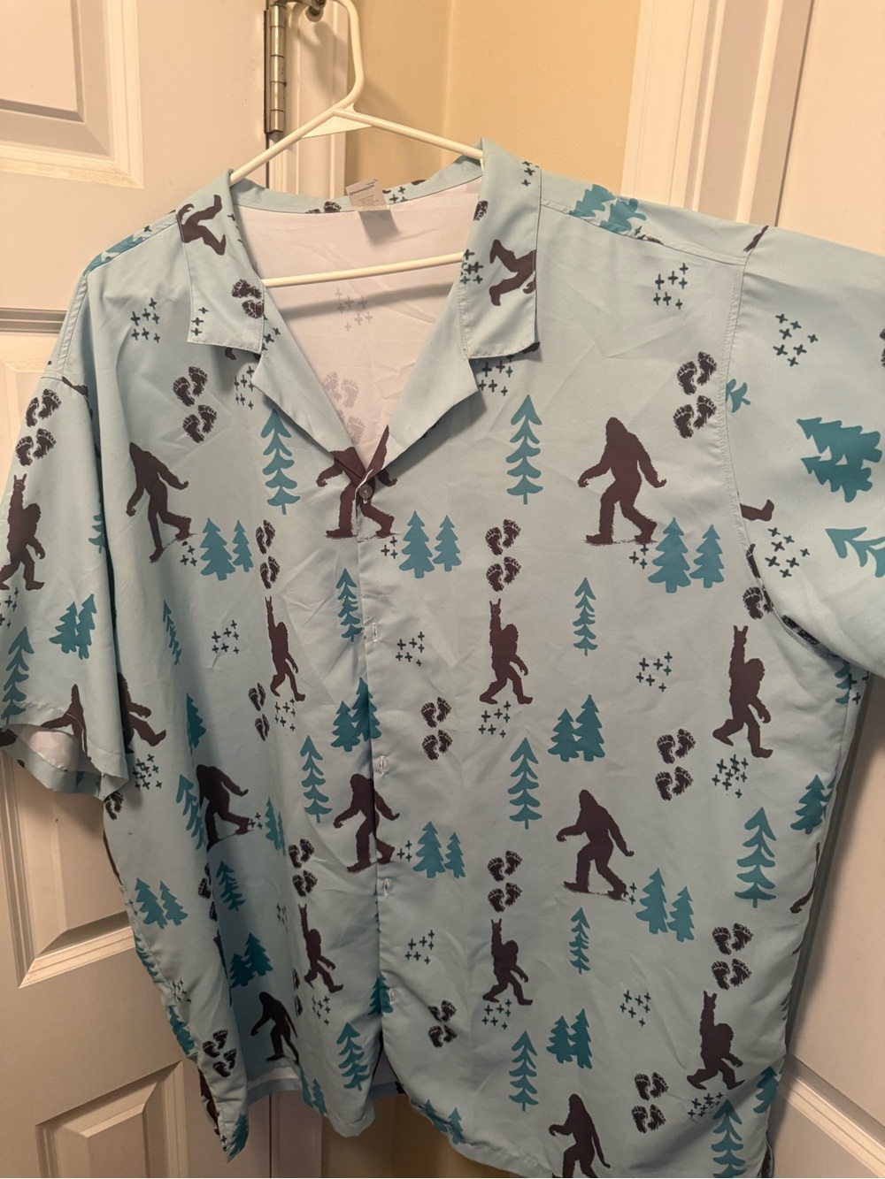 Men's Light Blue Bigfoot Hawaiian Shirt